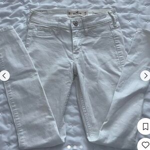 Hollister Classic White Denim